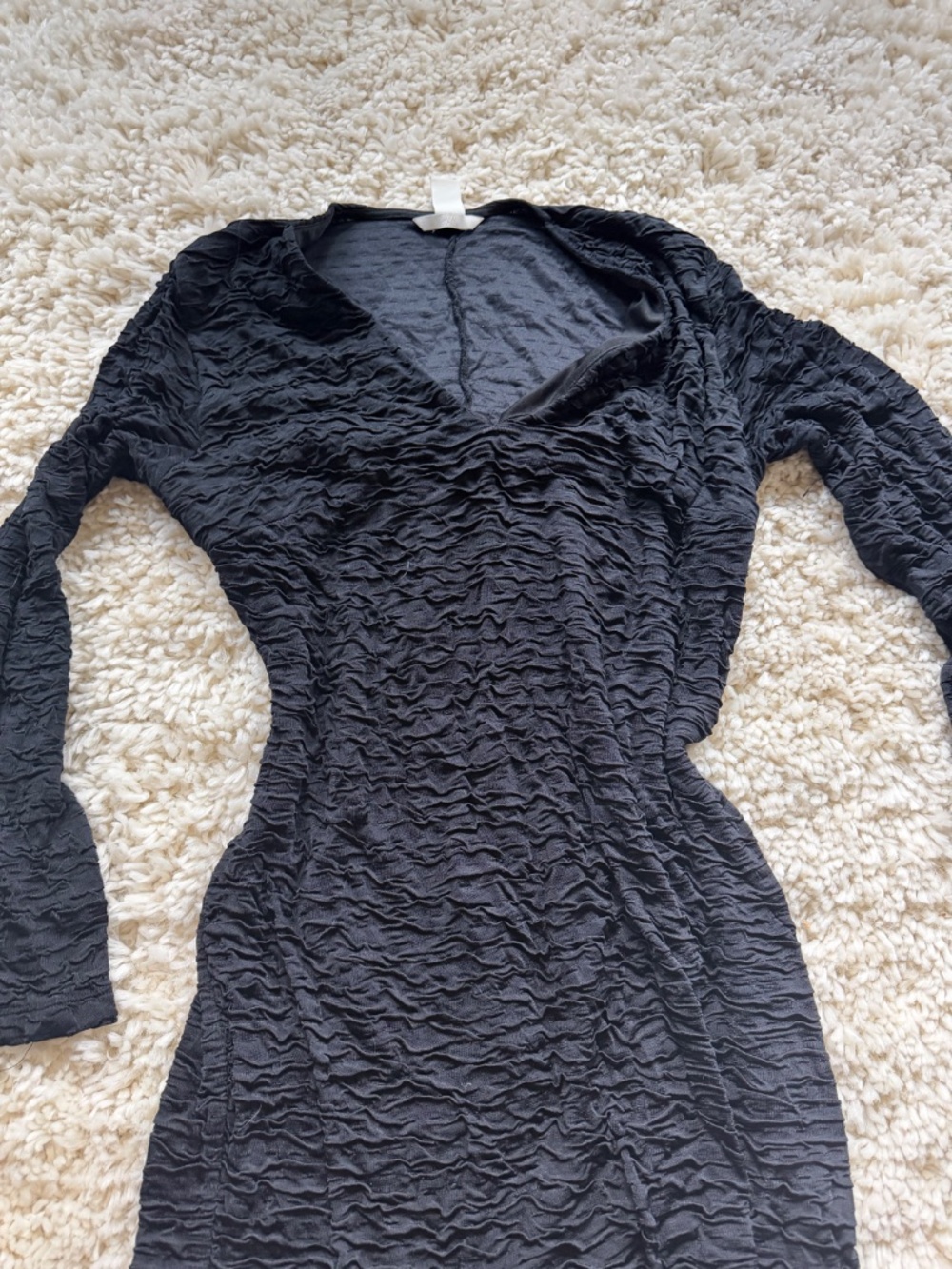 Slim-fitting mini H&M Black Textured evening going out date V-Neck Long-Sleeve M - Picture 5 of 7